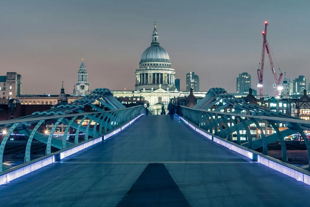 St. Paul’s Cathedral vanaf de Millennium Bridge